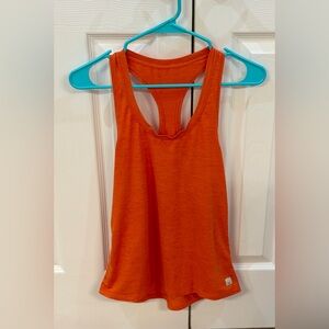 Vuori Lux Performance Tank